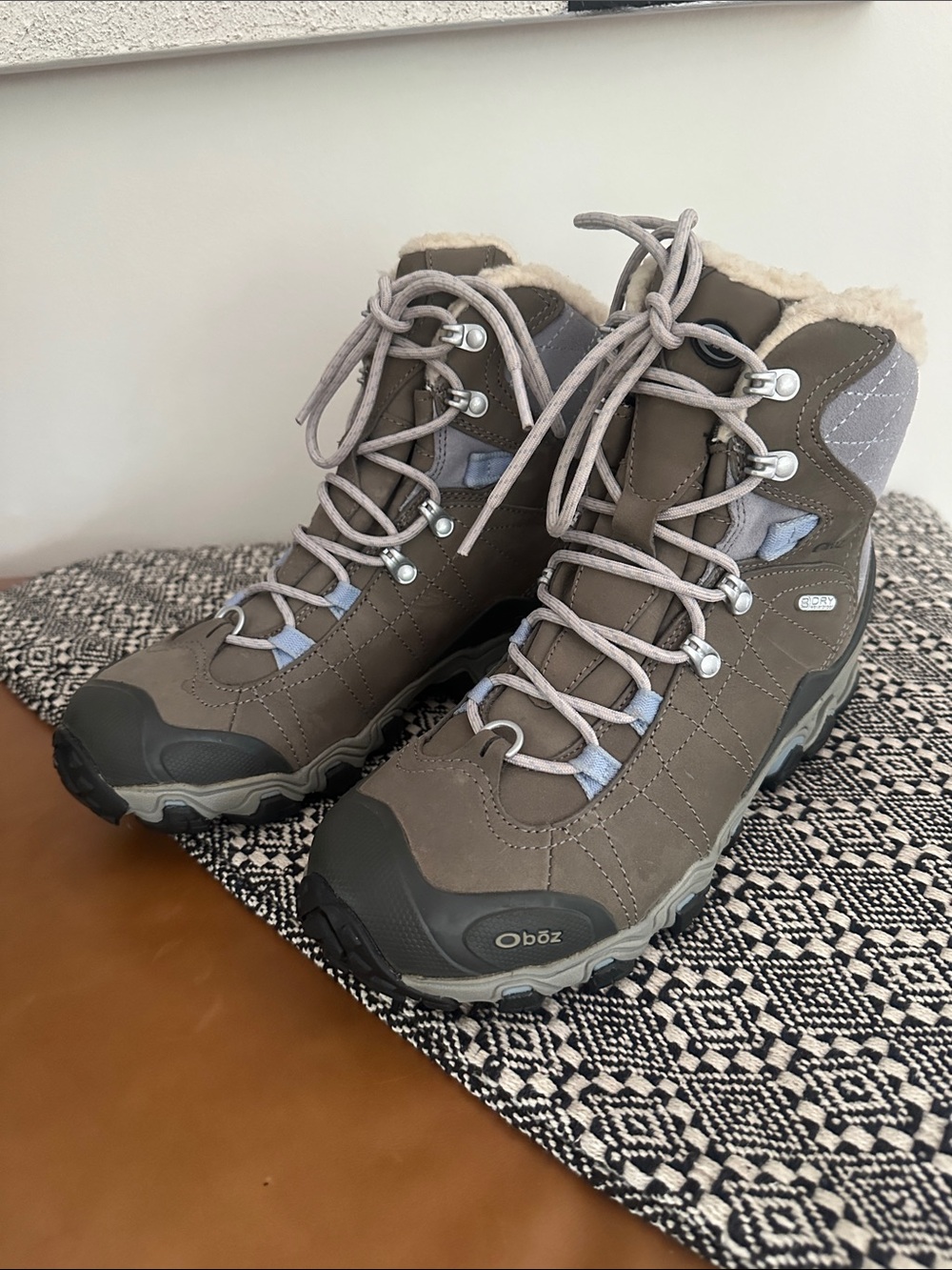 Oboz Women's Taupe Waterproof Winter Hiker with Shearling Collar